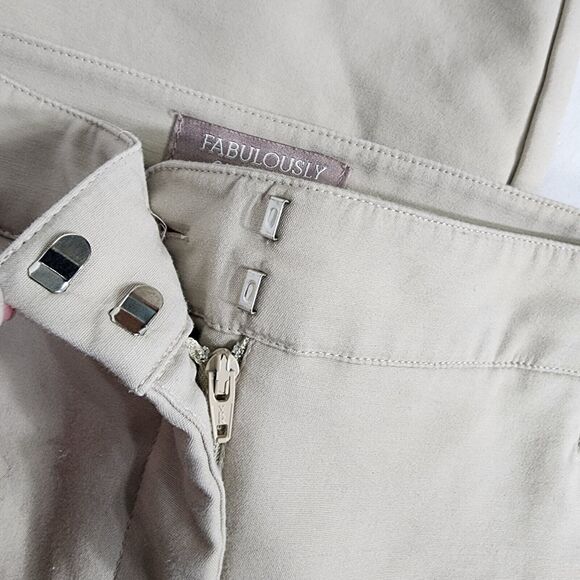 Fabulously Slimming By Chico's Women's Pants Cropped Sz 0 Small 4 Beige Trouser - Picture 7 of 11